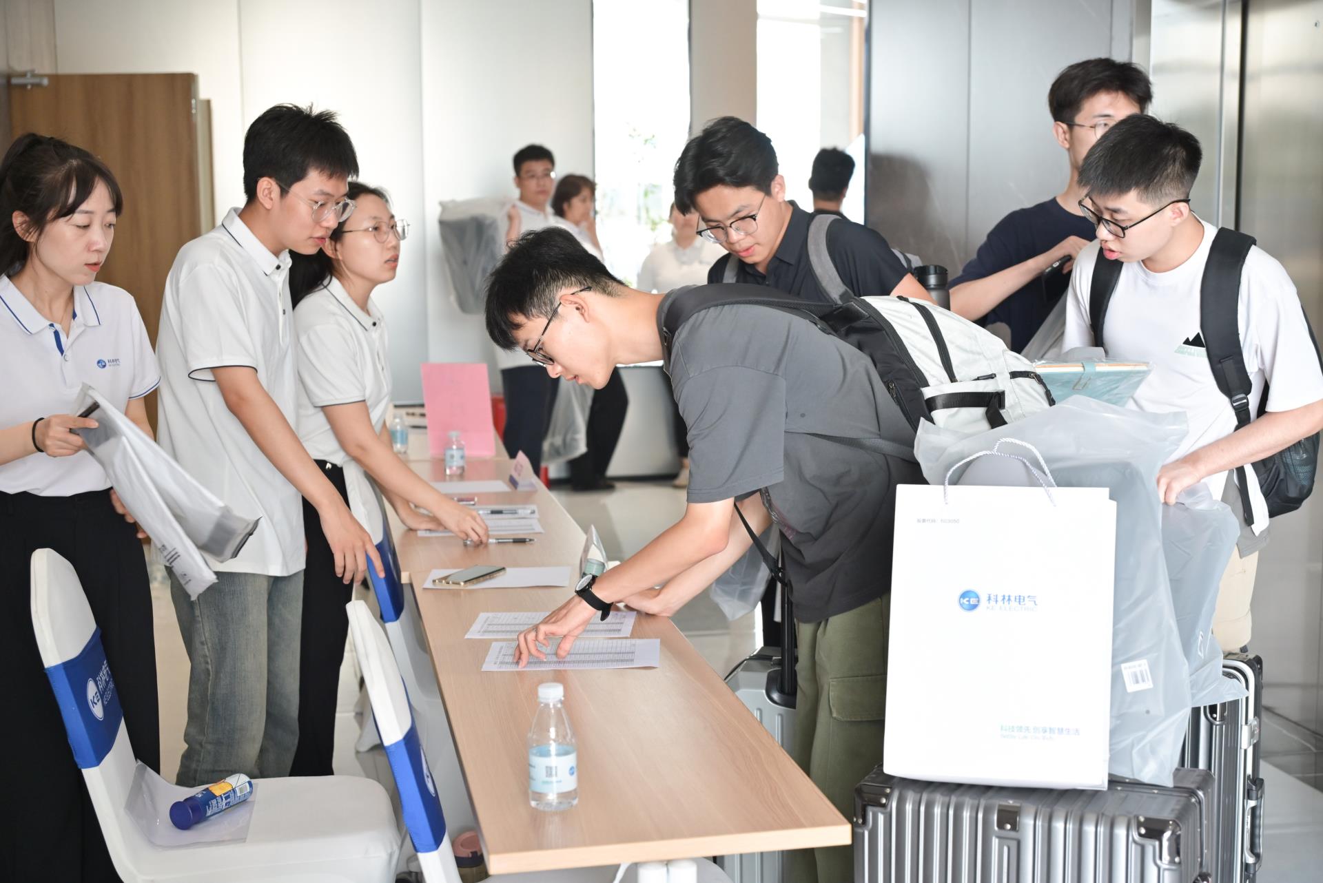 必发集团(股份)有限公司-官方网站